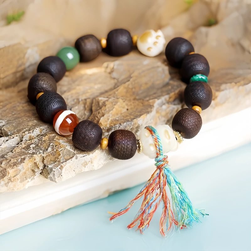 Green Qinan Agarwood Bodhi Seed Peace Bracelet Green Qinan Agarwood Bodhi Seed Peace Bracelet