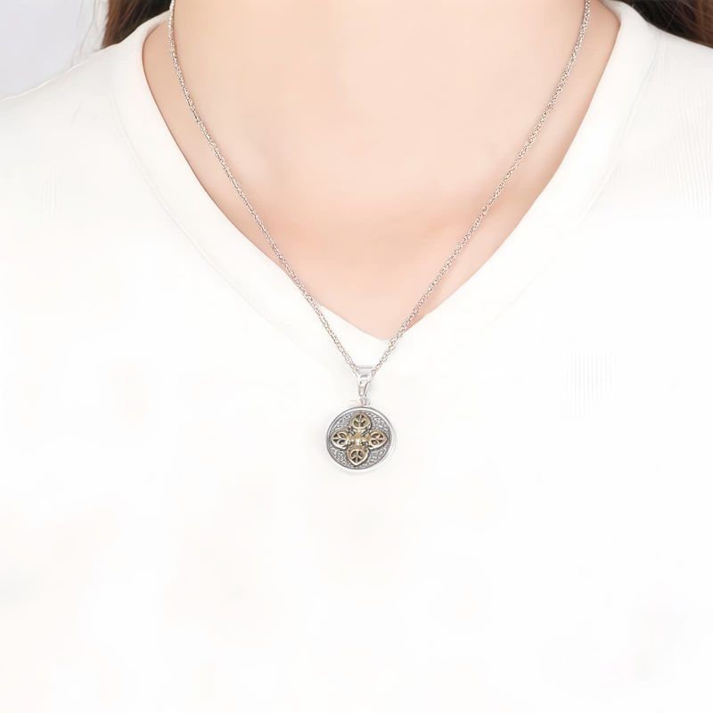 Tibetan 925 Sterling Silver Double Dorje Vajra Blessing Necklace Tibetan 925 Sterling Silver Double Dorje Vajra Blessing Necklace