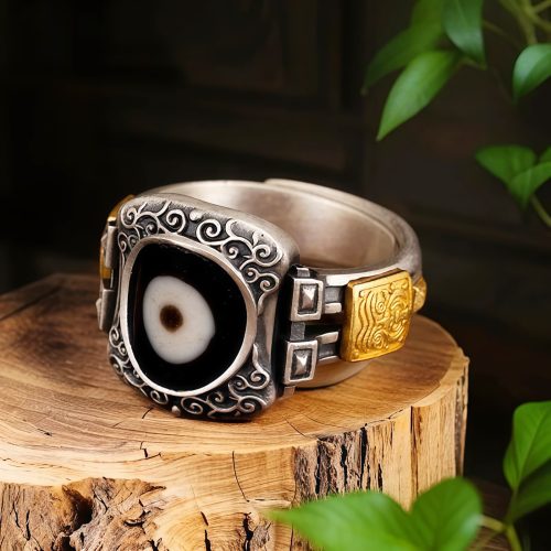 Anillo de Plata de Ley 925 con Cuenta Dzi de Zakiram, Diosa de la Riqueza Anillo de Plata de Ley 925 con Cuenta Dzi de Zakiram, Diosa de la Riqueza
