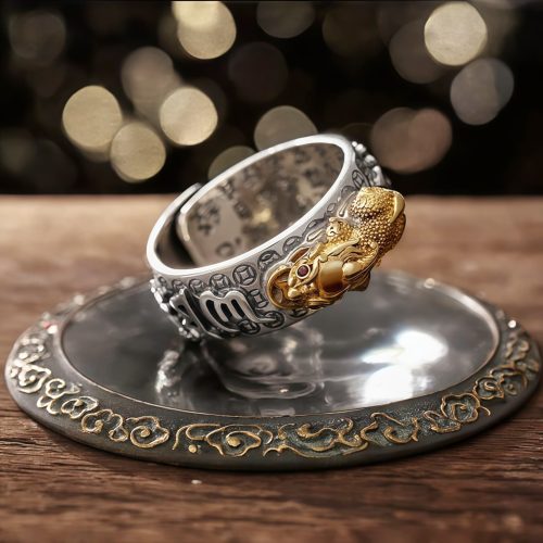 Anillo Tibetano de Plata de Ley 990 con Grabado de PiXiu