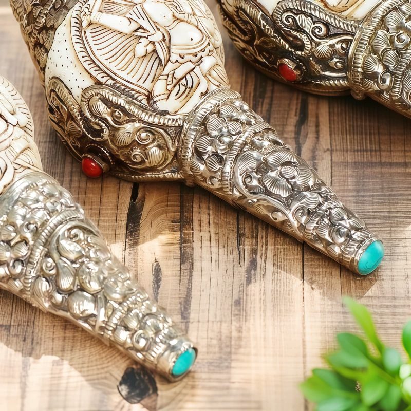 チベット彫刻 法螺貝(シャンカ) 仏教装飾品|招財と精神の静寂 Tibetan Engraved Shankha Buddha Wealth Decor