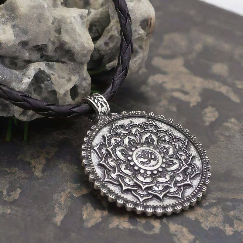 Tibetan Love Peace Flower Necklace Tibetan Love Peace Flower Necklace