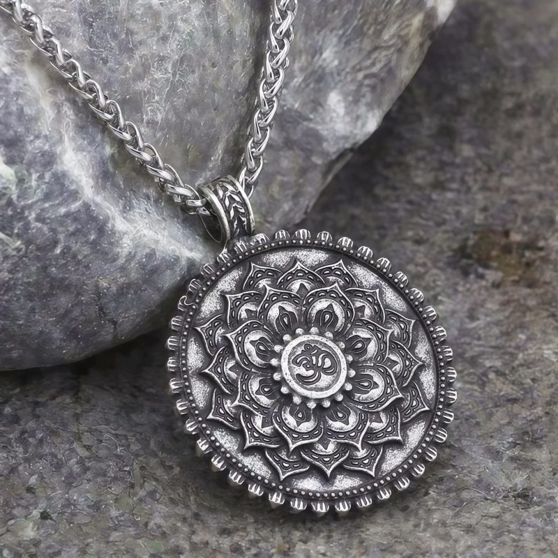 Tibetan Love Peace Flower Necklace Tibetan Love Peace Flower Necklace