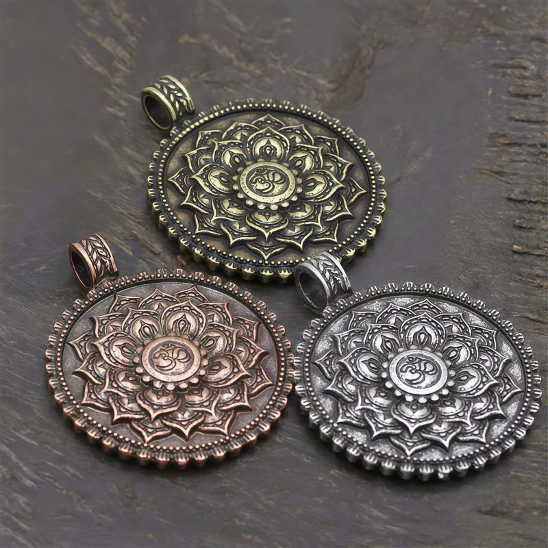 Tibetan Love Peace Flower Necklace Tibetan Love Peace Flower Necklace
