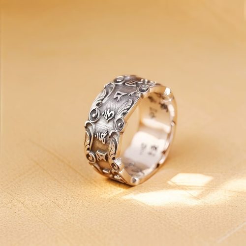 Anillo de la Paz Ajustable Om Mani Padme Hum