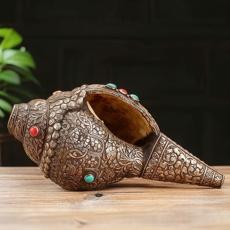 吉祥八紋を刻むチベット法螺貝(シャンカ)の装飾品:浄化と繁栄を呼ぶインテリア Tibetan Shankha Conch Shell Home Decoration with Eight Auspicious Symbols