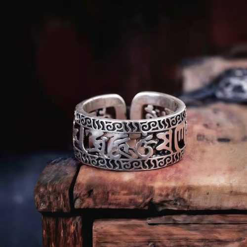 Anillo Tibetano Vintage Om Mani Padme Hum de Cobre Puro