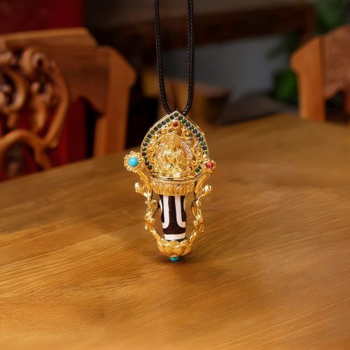Tibetan Dzi Bead Manjusri Compassion Pendant Necklace Tibetan Dzi Bead Manjusri Compassion Pendant Necklace