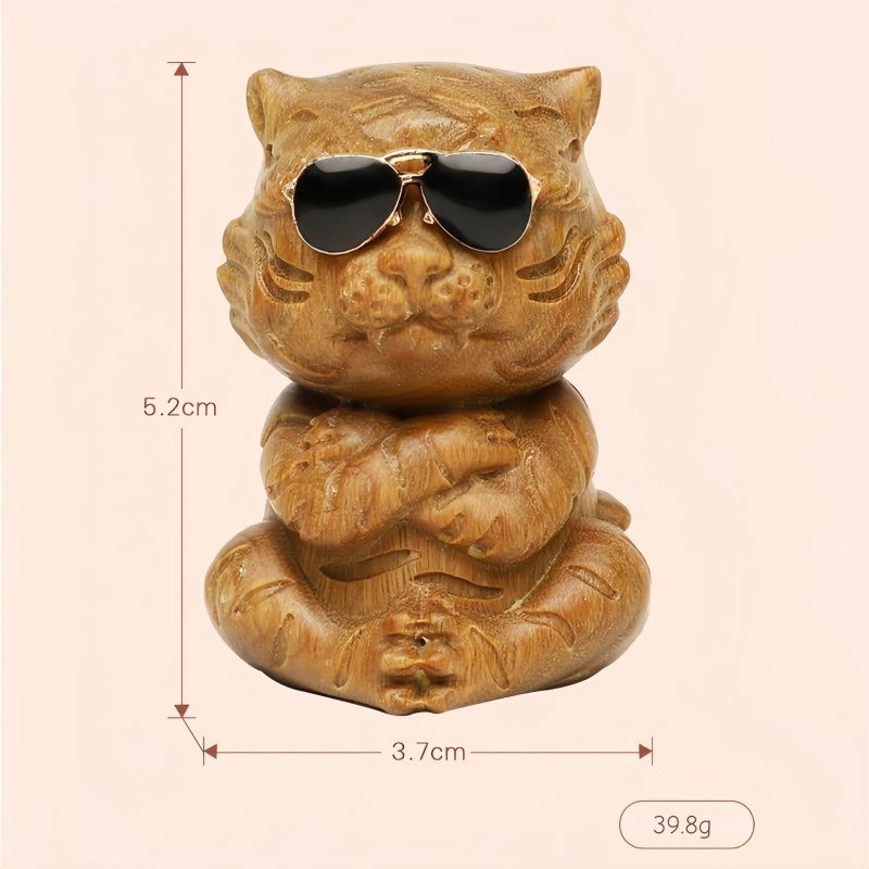 Green Sandalwood Tiger Desk Decoration Green Sandalwood Tiger Desk Decoration