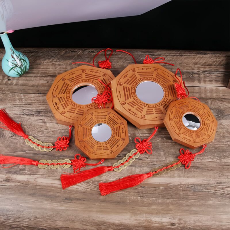 Pfirsichholz Bagua-Karte mit Fünf-Kaiser-Münzen Peach Wood Bagua Map with Five-Emperor Coins - 1