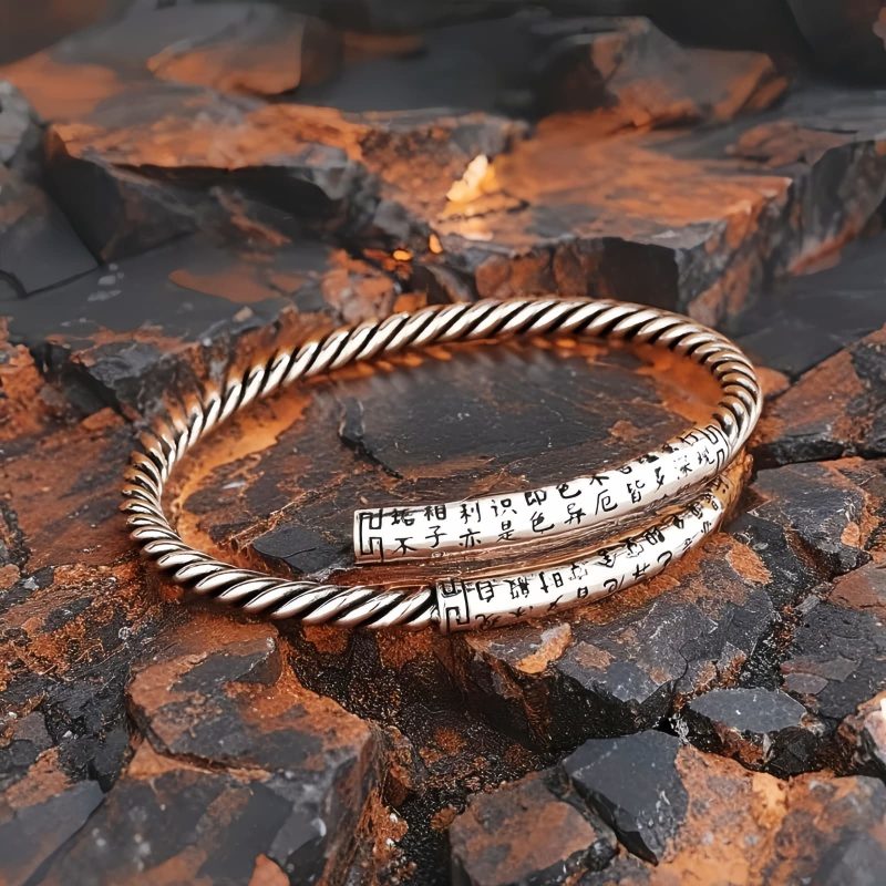 Brazalete de Cobre Trenzado con Sutra del Corazón y Acabado Retro Retro Heart Sutra Twisted Balance Bracelet