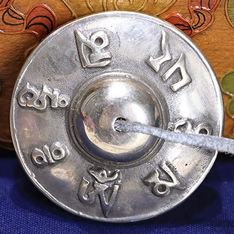 Tibetische Weißkupfer Tingsha-Glocke: Klangvolle Harmonie der Sechs Wahren Worte Tibetan White Copper Tingsha Bell Six True Words Healing Decoration - 4