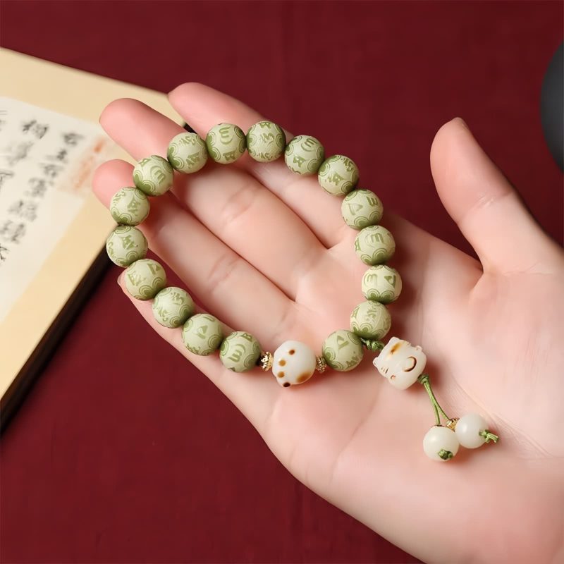 Bodhi Seed Cat Paw Wisdom Bracelet with Om Mani Padme Hum Charm Bodhi Seed Cat Paw Wisdom Bracelet with Om Mani Padme Hum Charm