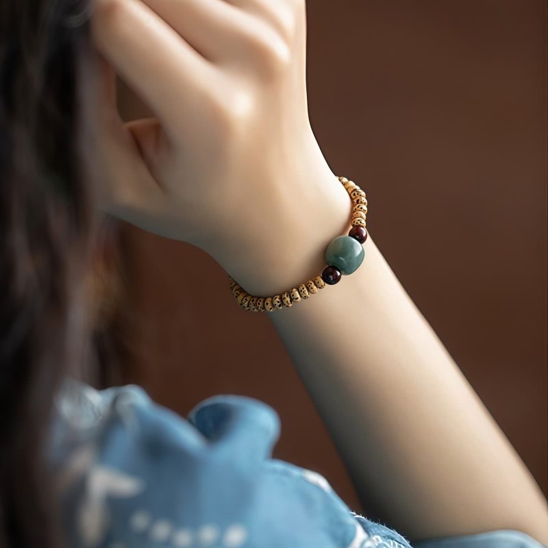 Bodhi Seed and Red Sandalwood Wisdom Bracelet Bodhi Seed and Red Sandalwood Wisdom Bracelet