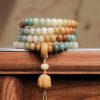 Pulsera de la Paz: Semillas de Bodhi Talladas a Mano Hand-Carved Bodhi Seed Peace Bracelet