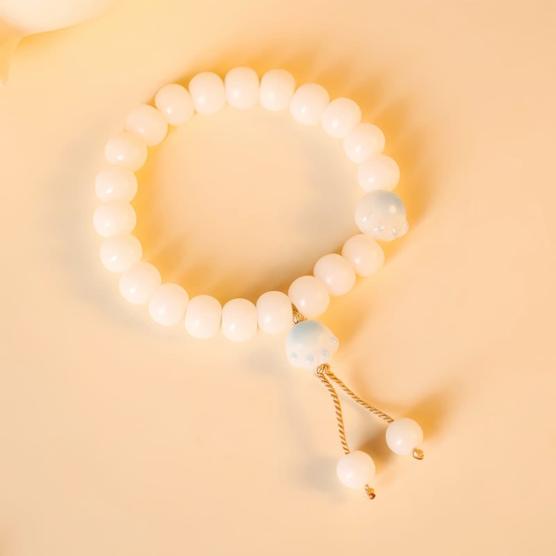 Natural Bodhi Seed Lucky Cat Paw Bracelet Natural Bodhi Seed Lucky Cat Paw Bracelet
