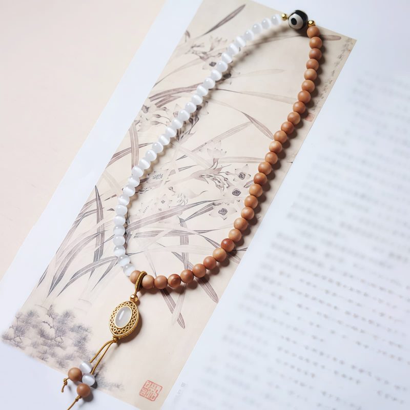 Sandalwood Cat's Eye Dzi Protection Bracelet Sandalwood Cat's Eye Dzi Protection Bracelet