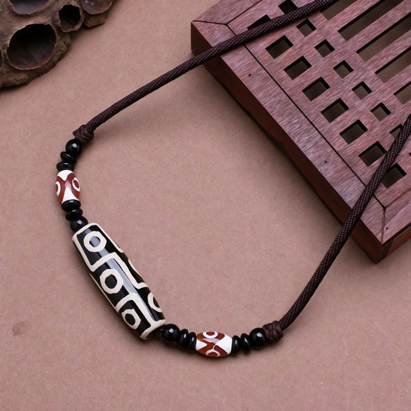 Agate Tibetan Dzi Bead Protection Necklace Agate Tibetan Dzi Bead Protection Necklace