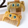 Kamm aus grünem Sandelholz mit Katzenmotiv Green Sandalwood Cat Pattern Comb