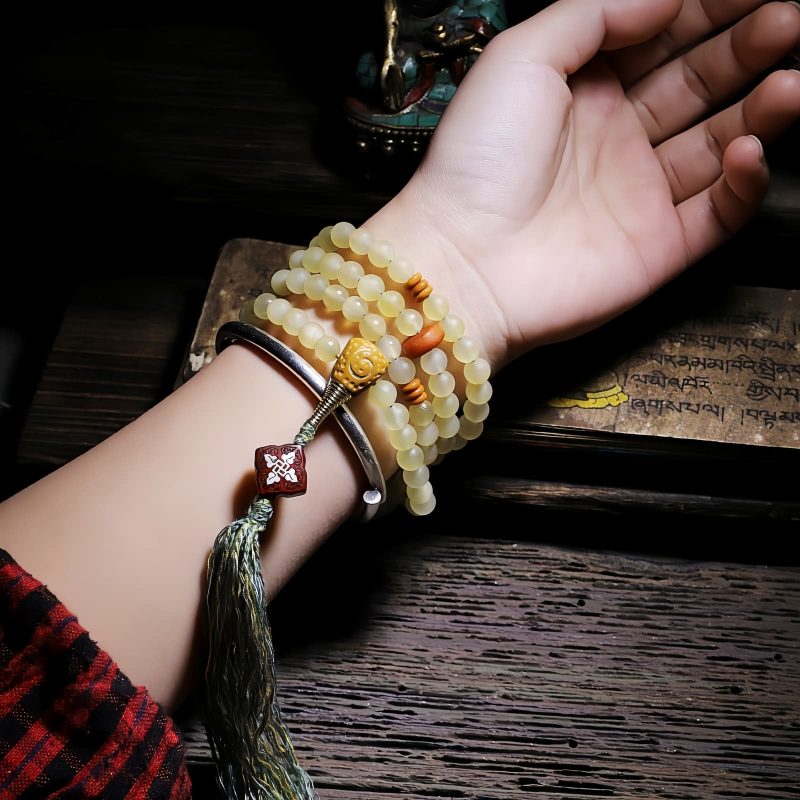 Tibet 108 Mala Sheep Horn Amber Luck Bracelet Tibet 108 Mala Sheep Horn Amber Luck Bracelet