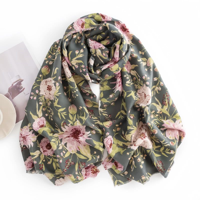 Tibetischer Schal mit floralem Blütenprint Tibetan Shawl Blooming Flowers Print Scarf