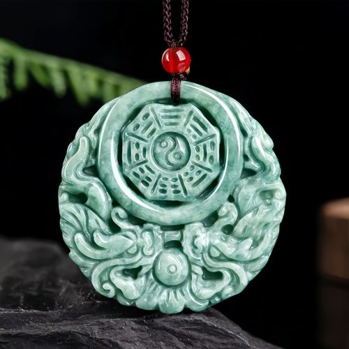 Collar de Jade con Dragón y Equilibrio Yin Yang