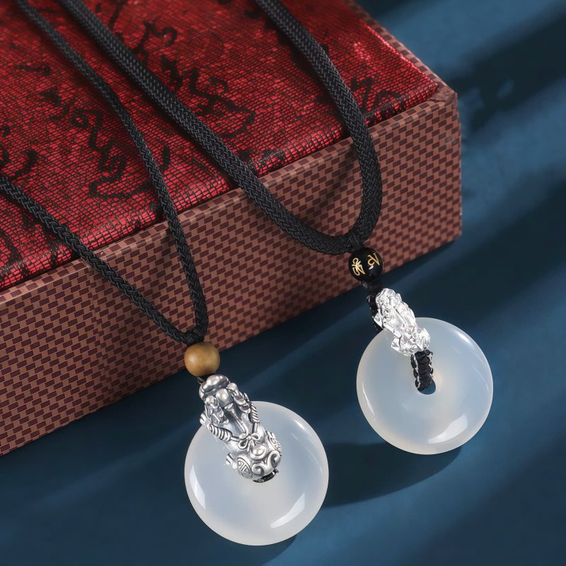 White Agate Pi Xiu Necklace with Sterling Silver and Sandalwood White Agate Pi Xiu Necklace with Sterling Silver and Sandalwood