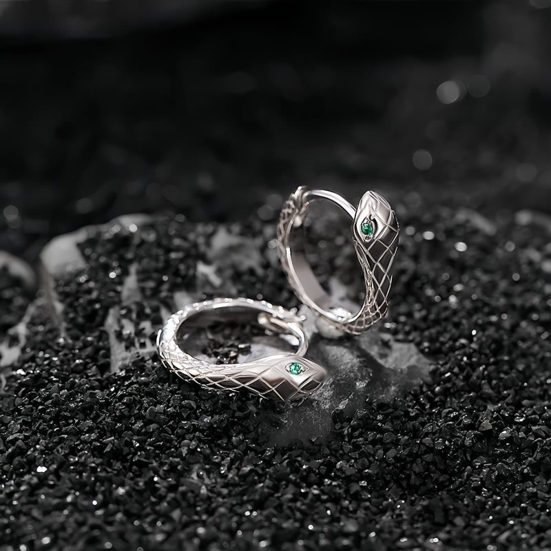 925 Silver Green-eyed Snake Earrings 925 Silver Green-eyed Snake Earrings