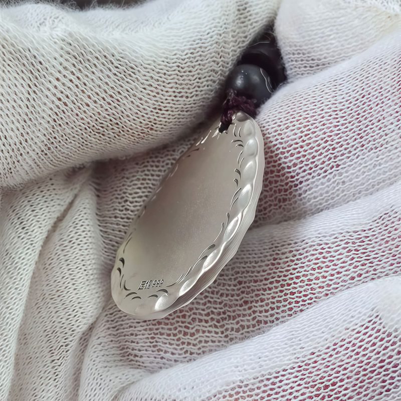 999 Silver Yin Yang Water Drop Pendant 999 Silver Yin Yang Water Drop Pendant