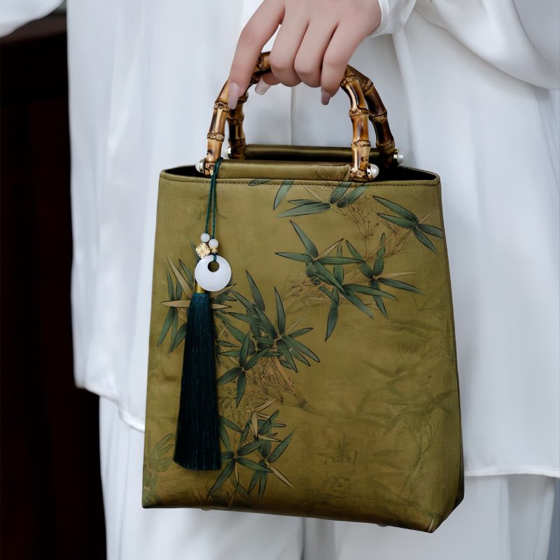 Bolso con Asas de Bambú y Diseño de Carpas Koi Mariposa Butterfly Koi Fish Bamboo Handle Handbag