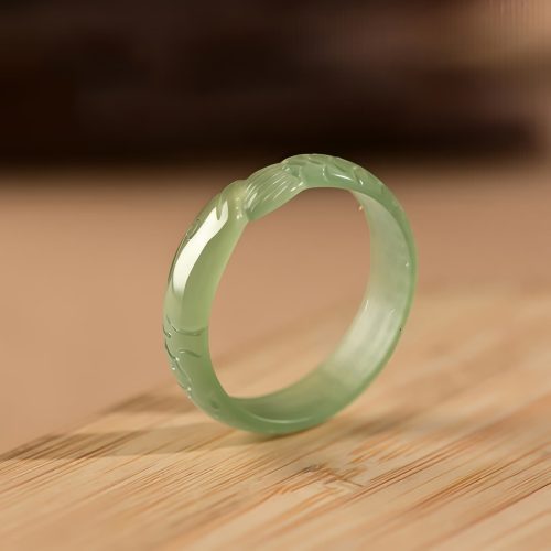 Anillo de la Suerte Pez Koi en Jade Hetian