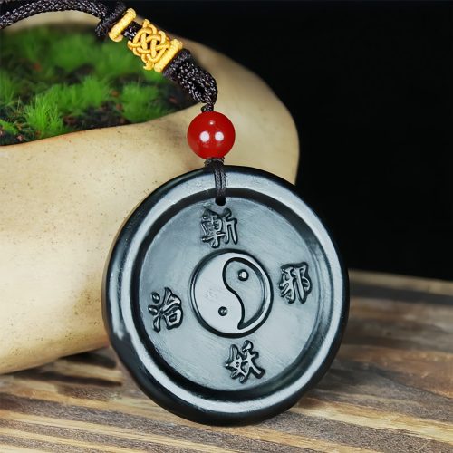 Collar de Jade Hetian Natural: Armonía y Protección Yin Yang Collar de Jade Hetian Natural: Armonía y Protección Yin Yang