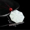 Collar con Colgante Bagua Yin Yang en Jade Natural Natural Jade Bagua Yin Yang Pendant Necklace