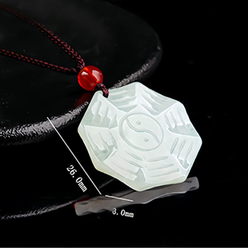 Collar con Colgante Bagua Yin Yang en Jade Natural Natural Jade Bagua Yin Yang Pendant Necklace