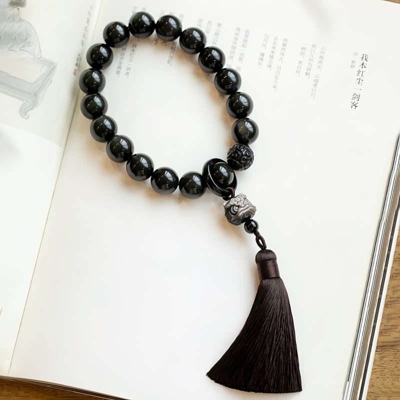 Natural Silver Sheen Obsidian Lion Wrist Mala Natural Silver Sheen Obsidian Lion Wrist Mala