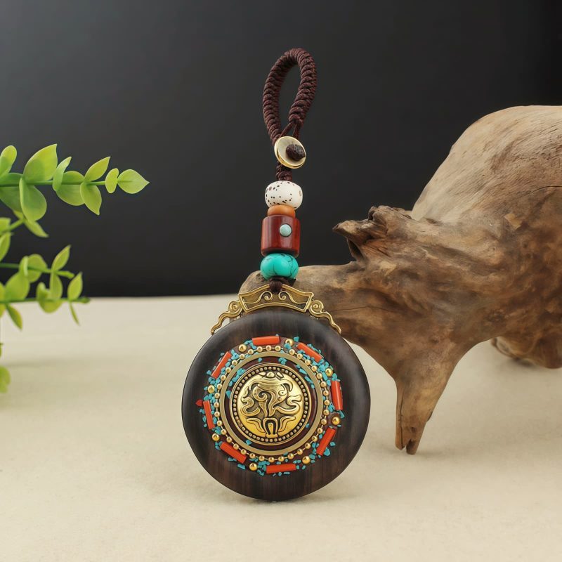 Tibetan Conch Om Mani Padme Hum Key Chain Tibetan Conch Om Mani Padme Hum Key Chain