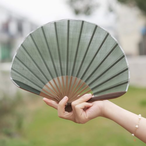 Handcrafted Retro Bamboo Solid Color Folding Fan Handcrafted Retro Bamboo Solid Color Folding Fan