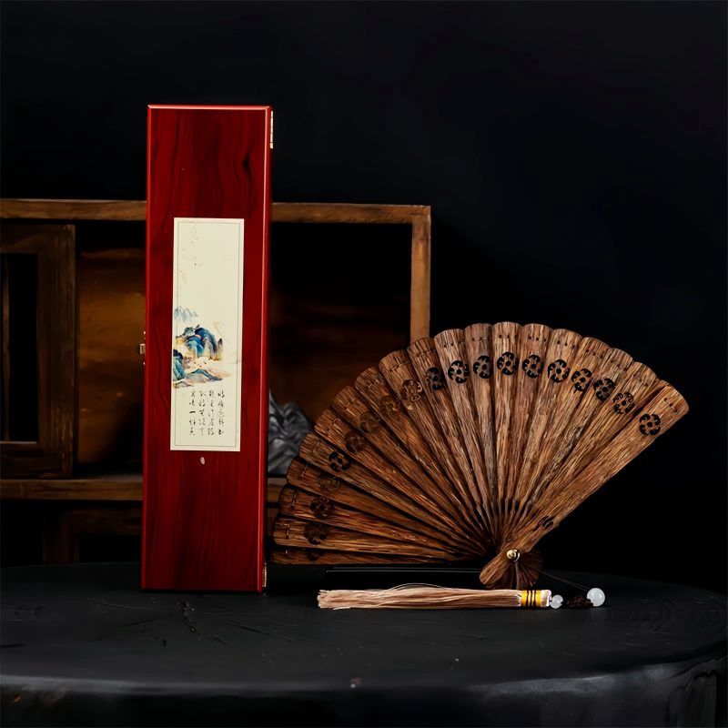 Nha Trang Agarwood Engraved Folding Fan Nha Trang Agarwood Engraved Folding Fan