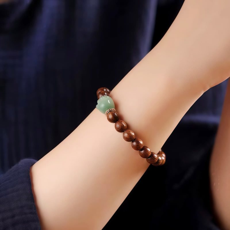 Sandalwood Cat Paw Protection Bracelet Sandalwood Cat Paw Protection Bracelet