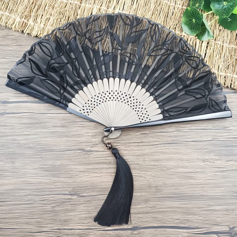 Silk Retro Leaves Flower Bamboo Folding Fan Silk Retro Leaves Flower Bamboo Folding Fan