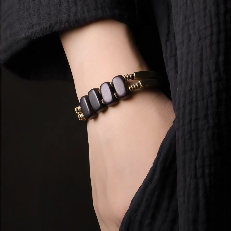 Tibetan Ebony Wood Copper Double Layer Bracelet Tibetan Ebony Wood Copper Double Layer Bracelet