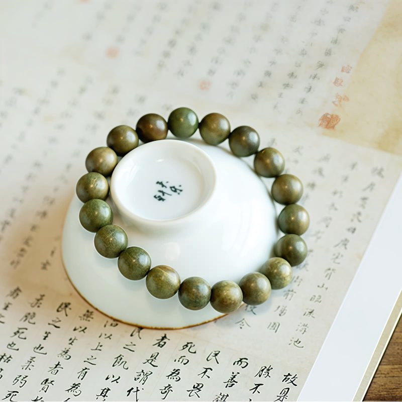 Tibetan Green Sandalwood Calming Bracelet Tibetan Green Sandalwood Calming Bracelet
