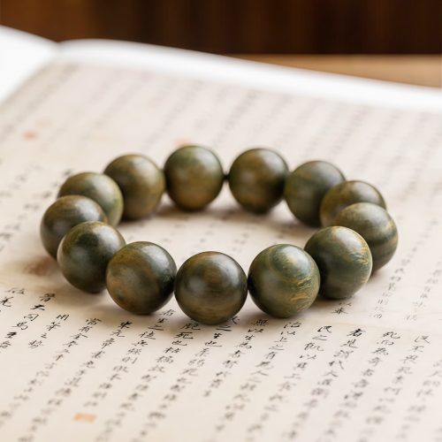 Tibetan Green Sandalwood Calming Bracelet