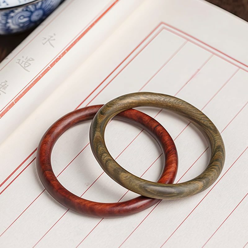 チベット産 小葉紫檀・緑檀・黒檀 守護バングル Tibetan Red and Green Sandalwood Protection Bangle
