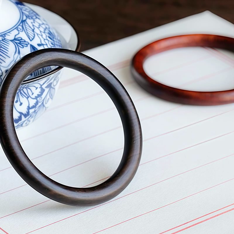 チベット産 小葉紫檀・緑檀・黒檀 守護バングル Tibetan Red and Green Sandalwood Protection Bangle