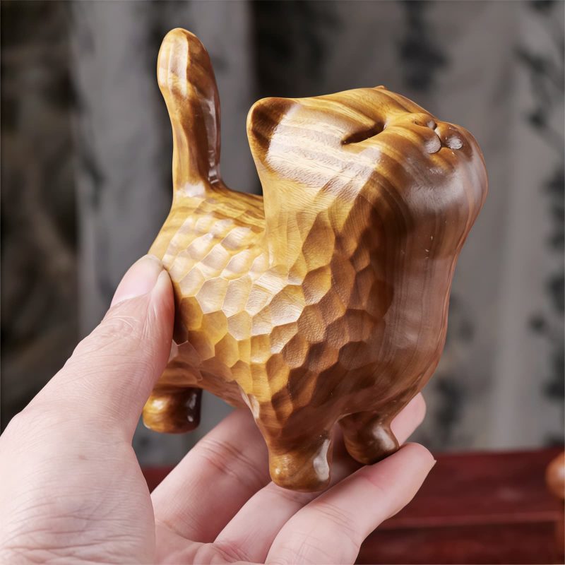 Tibetan Sandalwood Mini Cat Decoration Tibetan Sandalwood Mini Cat Decoration