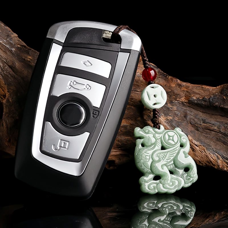 Natural Jade Kirin Phone Hanging Decoration Natural Jade Kirin Phone Hanging Decoration