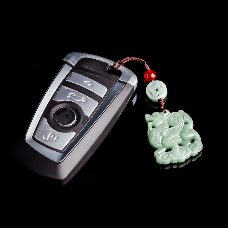 Natural Jade Kirin Phone Hanging Decoration Natural Jade Kirin Phone Hanging Decoration