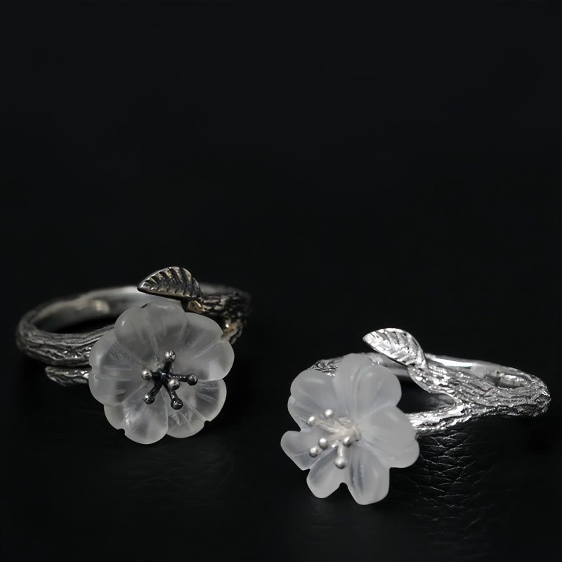 925 Silver Adjustable Healing Ring with White Crystal Skeleton Flower 925 Silver Adjustable Healing Ring with White Crystal Skeleton Flower