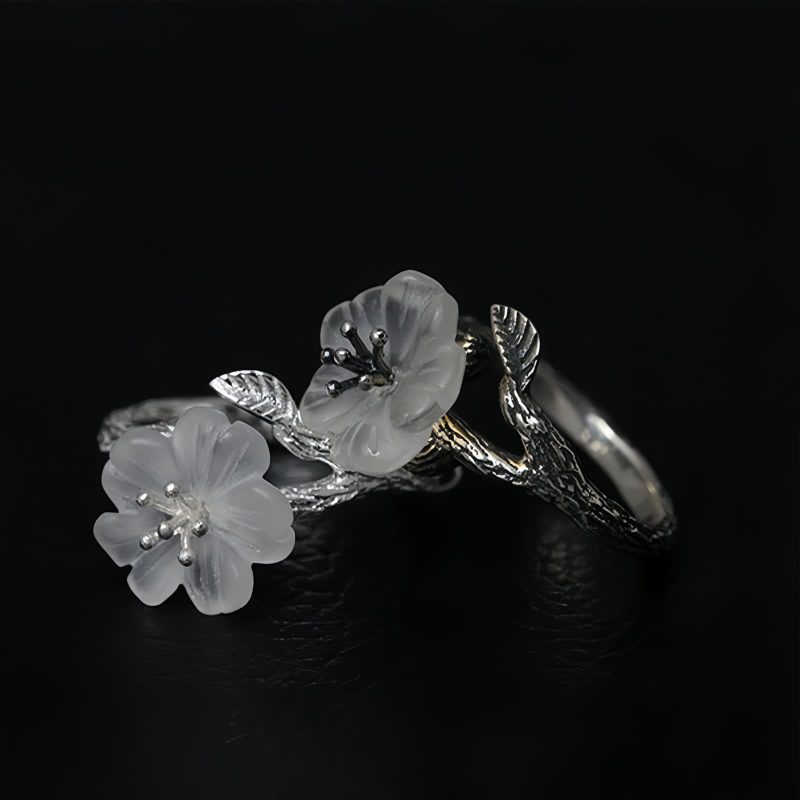 925 Silver Adjustable Healing Ring with White Crystal Skeleton Flower 925 Silver Adjustable Healing Ring with White Crystal Skeleton Flower